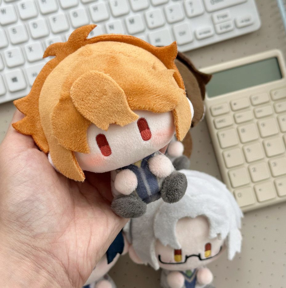 Nova Boneca de Pelúcia Tears o - Anime Merchandise Figure avaliação e preço